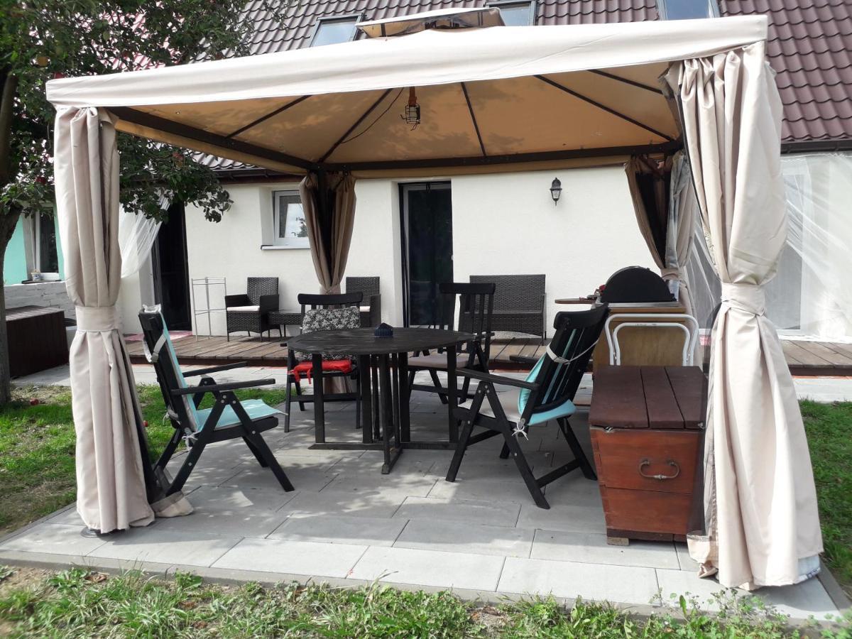Apartamenty Nad Jeziorem Piaski Wolin Bagian luar foto
