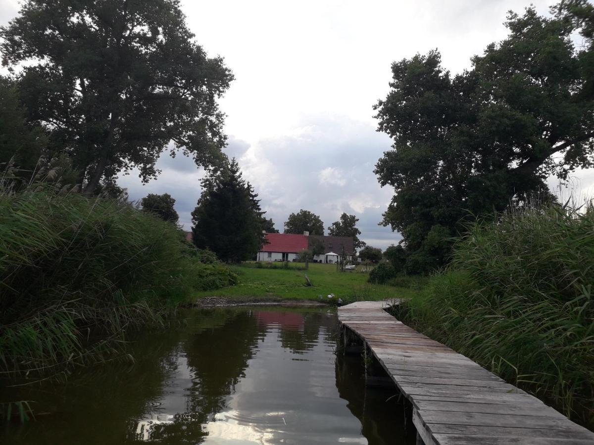 Apartamenty Nad Jeziorem Piaski Wolin Bagian luar foto