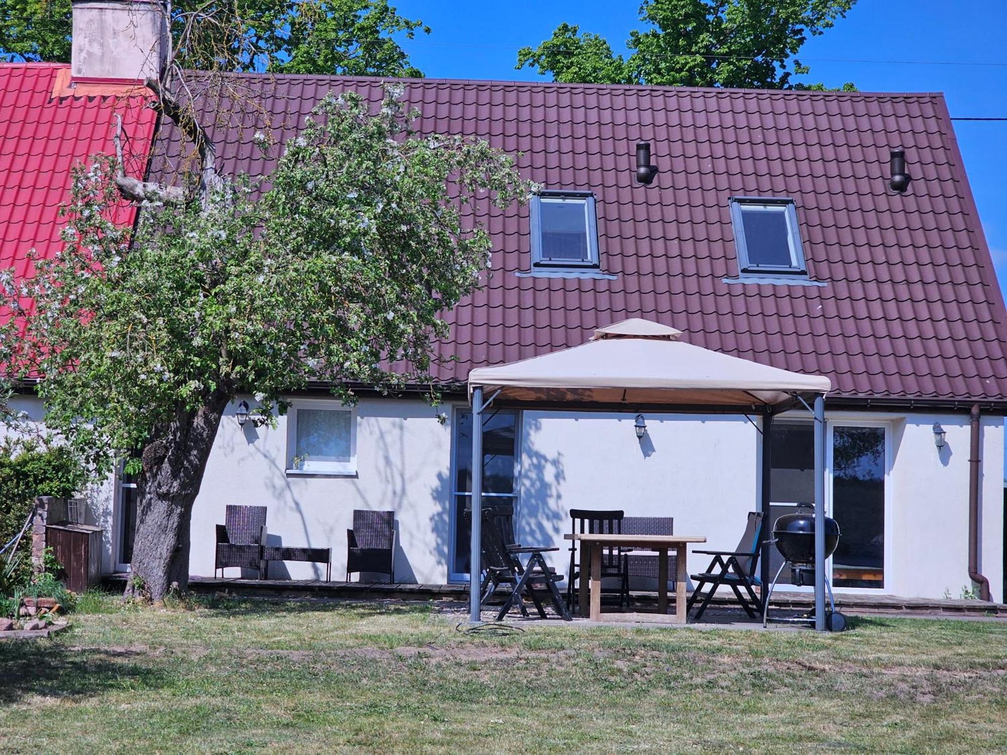 Apartamenty Nad Jeziorem Piaski Wolin Bagian luar foto